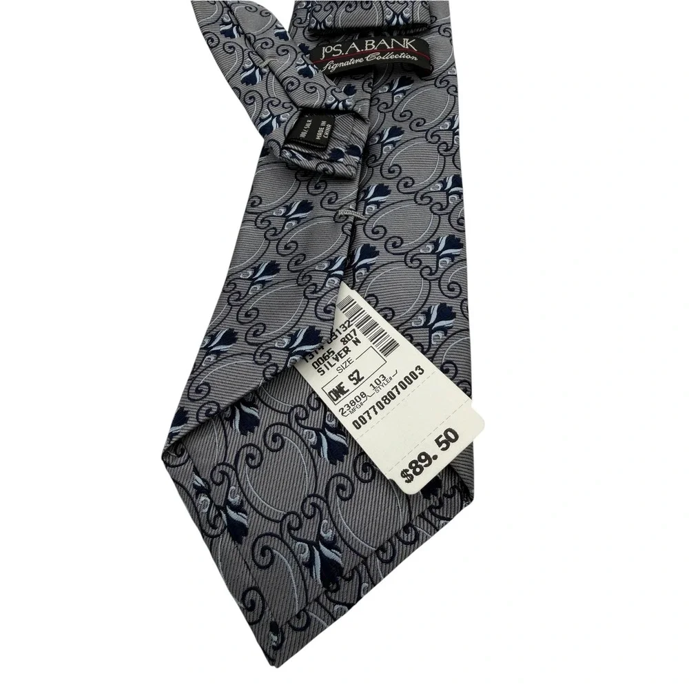 Jos. A. Bank Signature Collection Silver Navy Blue Scroll Floral Silk Tie (TA26)